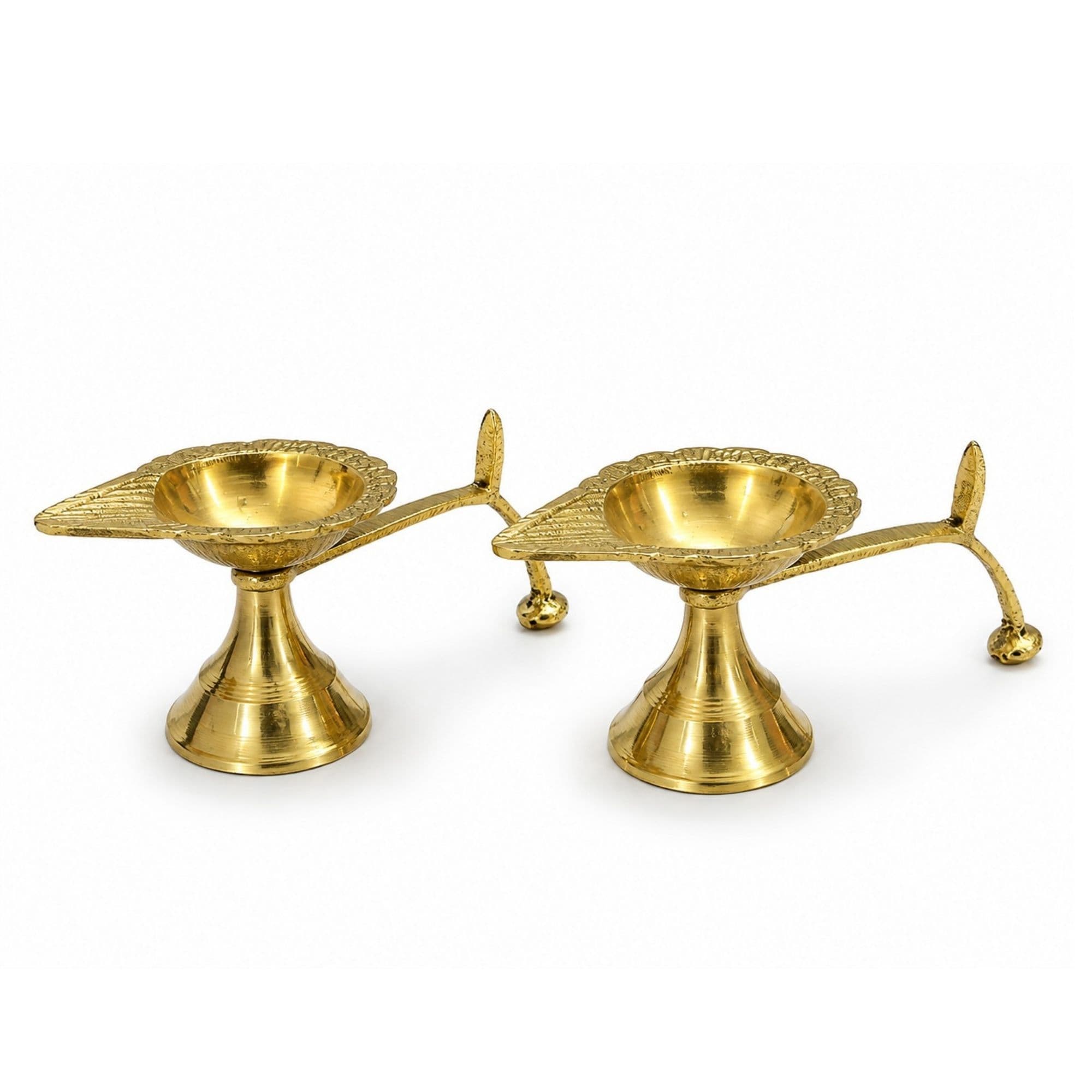 BRASSIFYL Brass Diya Pair – Handcrafted Traditional Brass Oil Lamps for Pooja & Home Décor